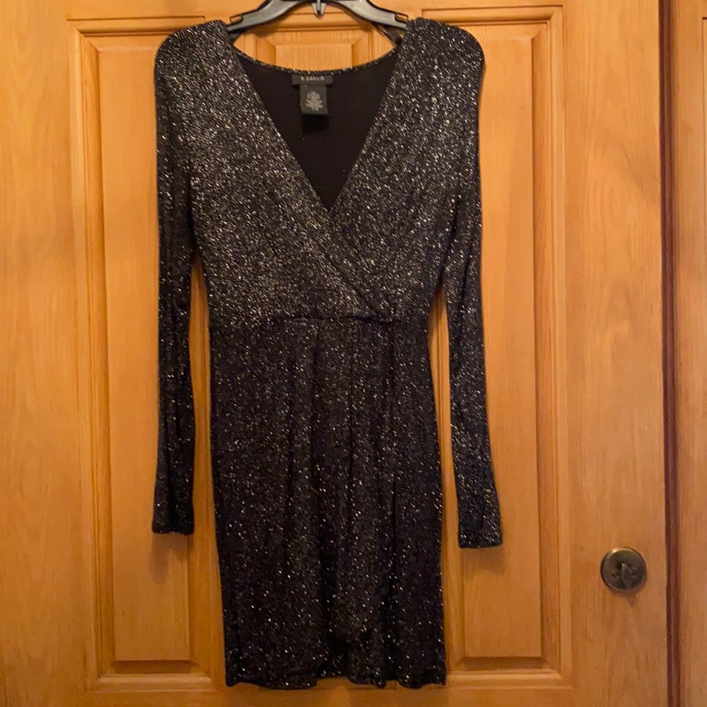 Holiday dress - Picture 1 of 2